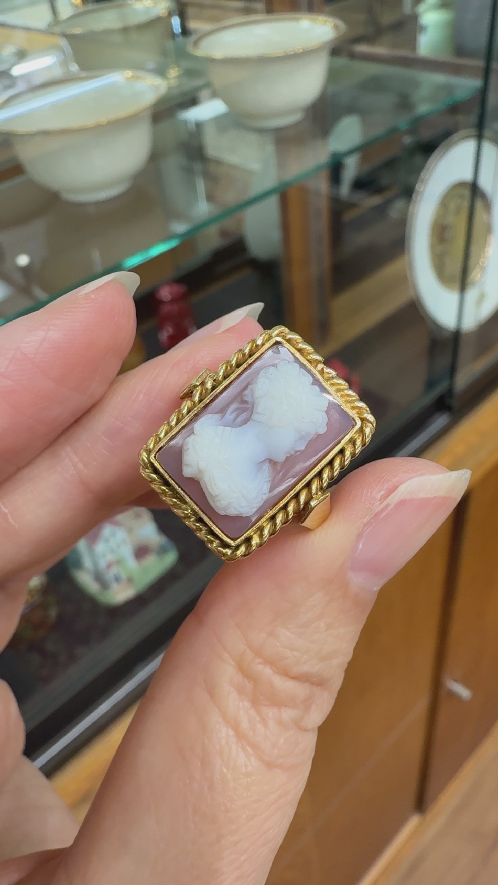 Antique 1900 Hardstone Cameo Ring 18k