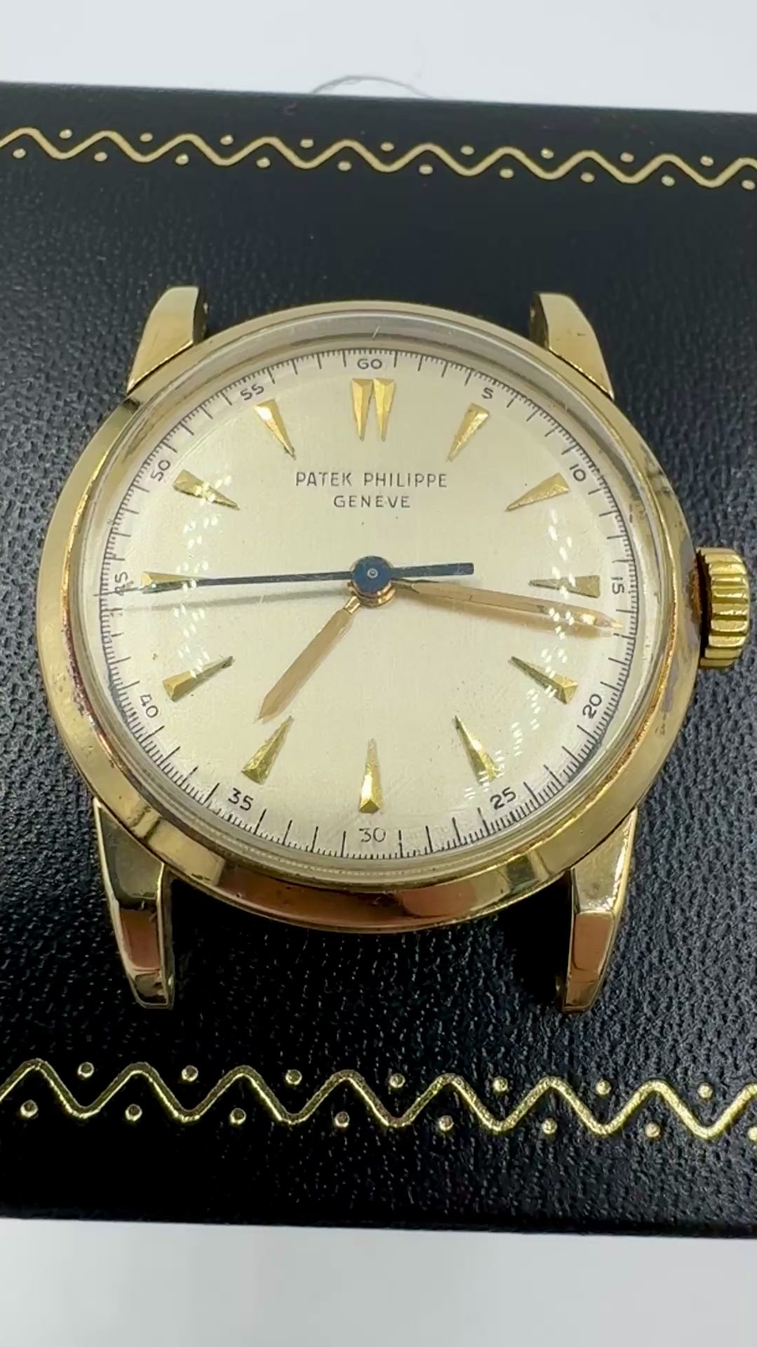 Patek Philippe Calatrava 2460 18k Gold Hand Wind 27SC 18j