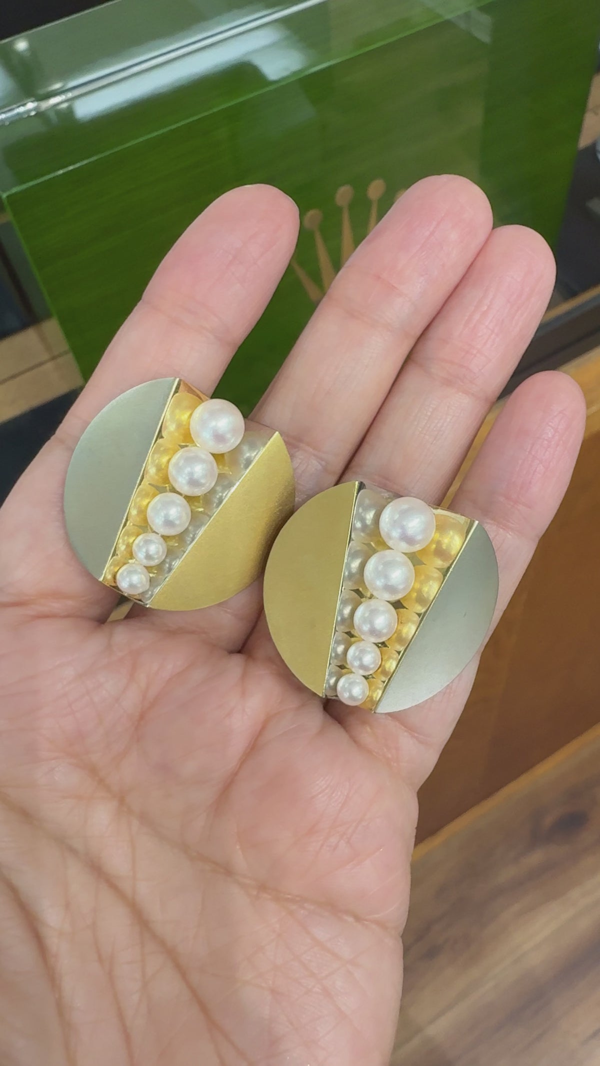 Vintage Designer Pearl Two Tone Statement Clip On Earrings 18k