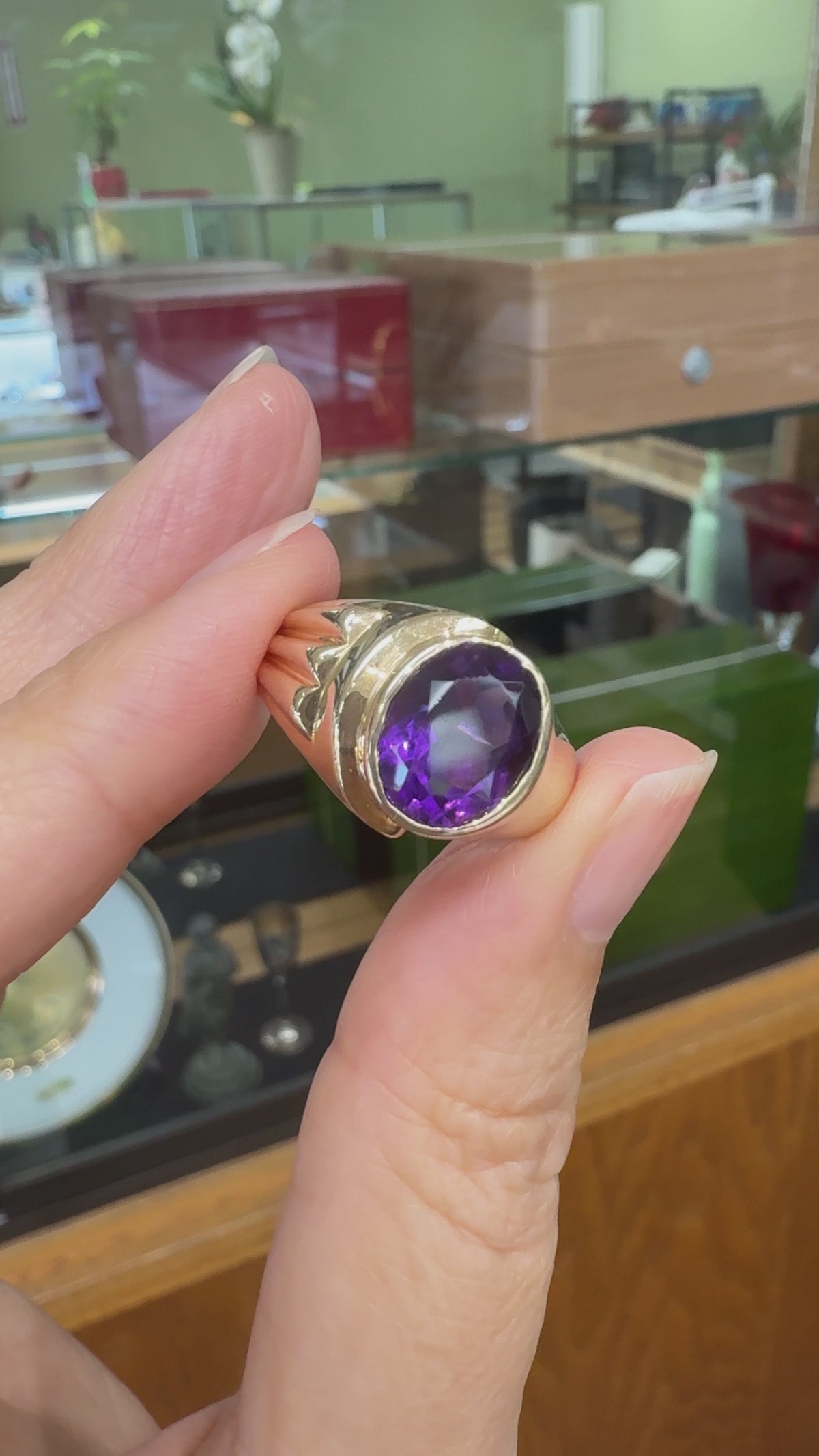 Vintage 1950's Amethyst Statement Ring 14k Yellow Gold