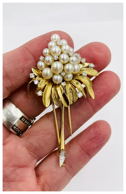 1960's Tiffany & Co. 18k yellow gold Pearl Diamond brooch Pin