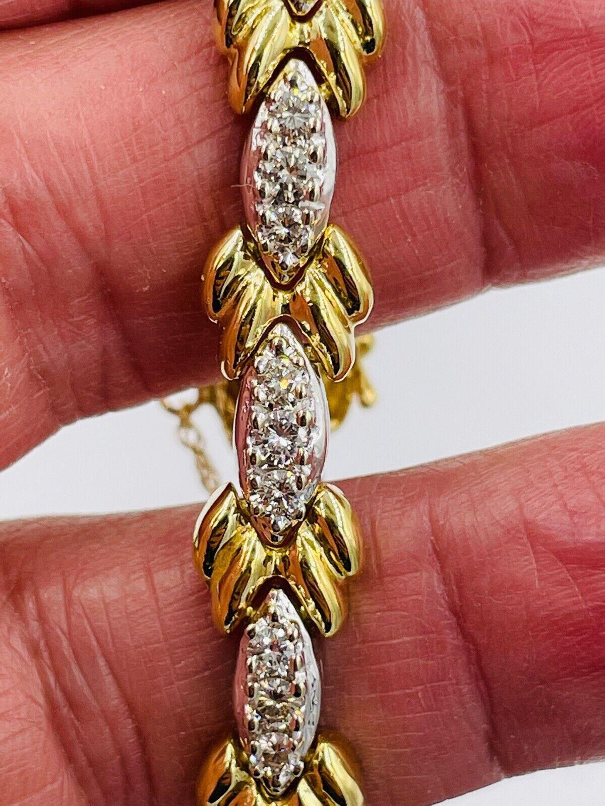 Estate 18k yellow and white Gold 2.80cts Diamond Bracelet VS K
