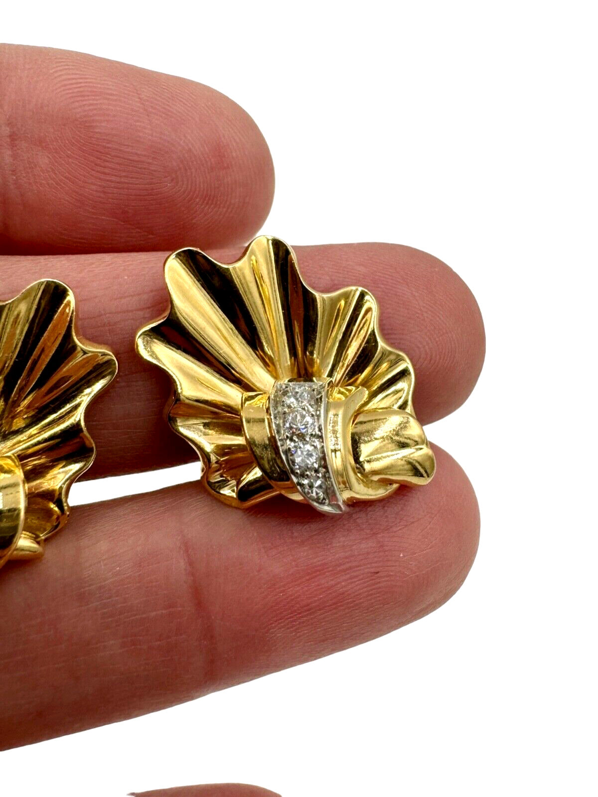 Retro 18k Gold Yellow Gold Diamond Clip On Earrings