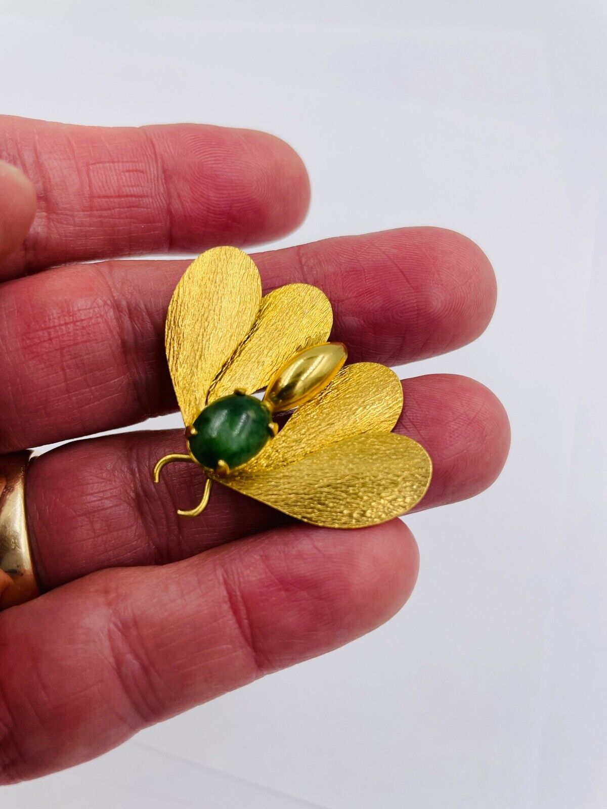 Vintage Carl Art 1/20 12k Gold Filled Connemara marble Bug Pin Brooch
