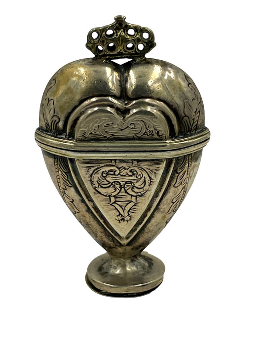 Scandinavian Solid Silver and Gilded Heart-Shaped Vinaigrette or Hovedvandsaeg