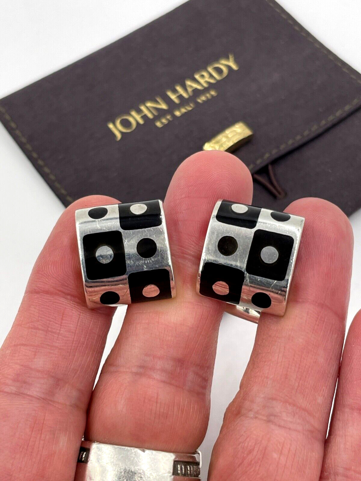 John hardy discount dot square cufflinks