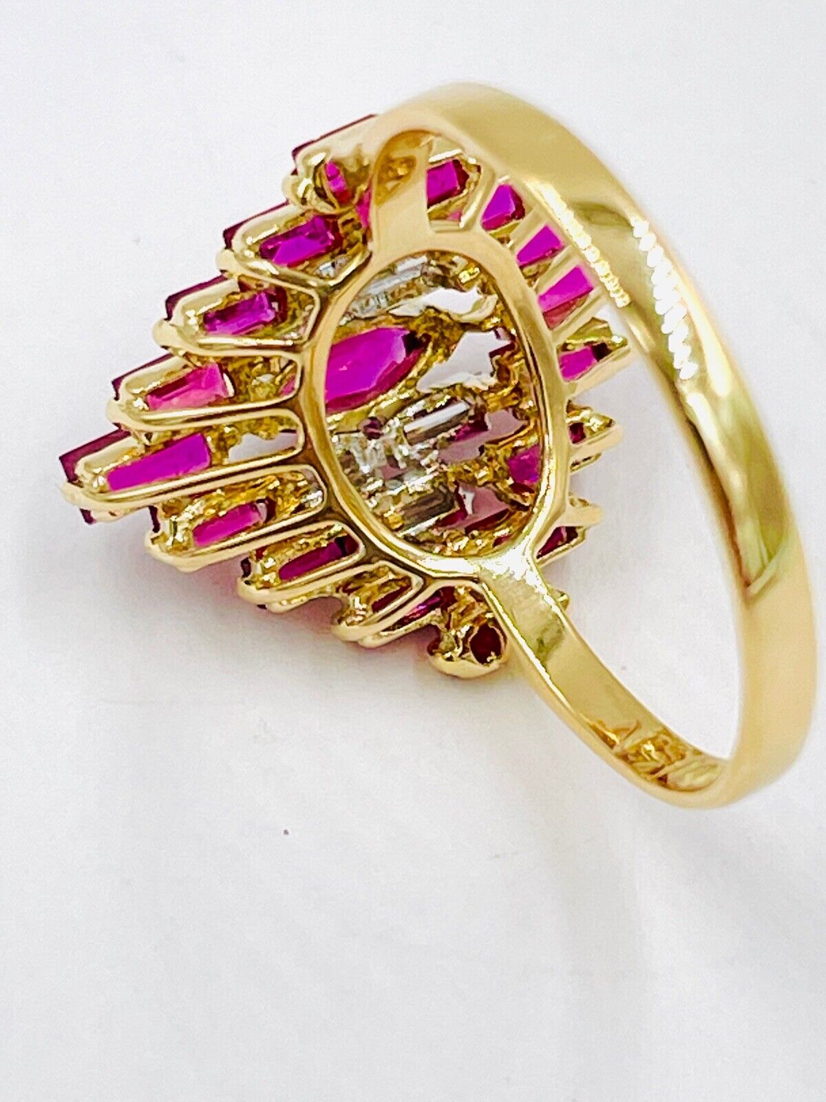 Estate 14k gold Ruby Diamond Cocktail Ring