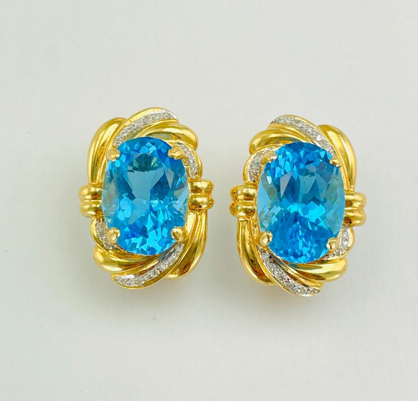 Estate 14k Gold Blue Topaz Diamond stud Earrings