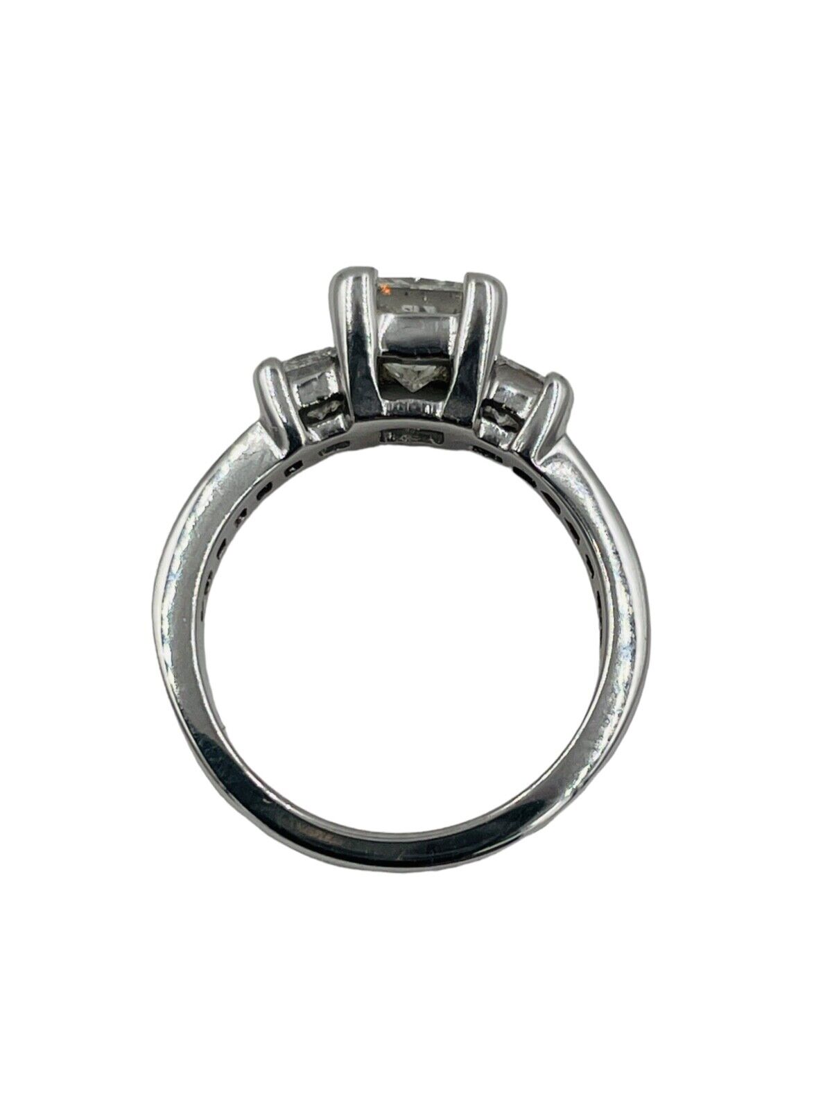 Engagement Ring 18k white Gold Princess cut diamond Ring 2.25cts
