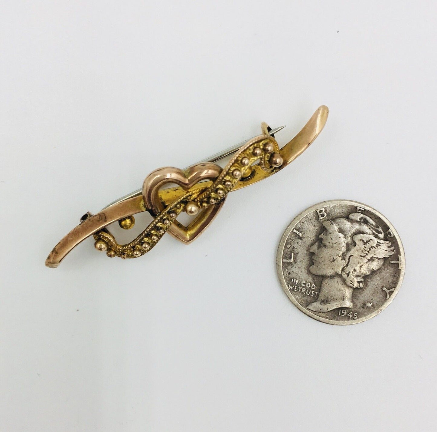 Victorian Sweetheart 9K Yellow gold Brooch Pin