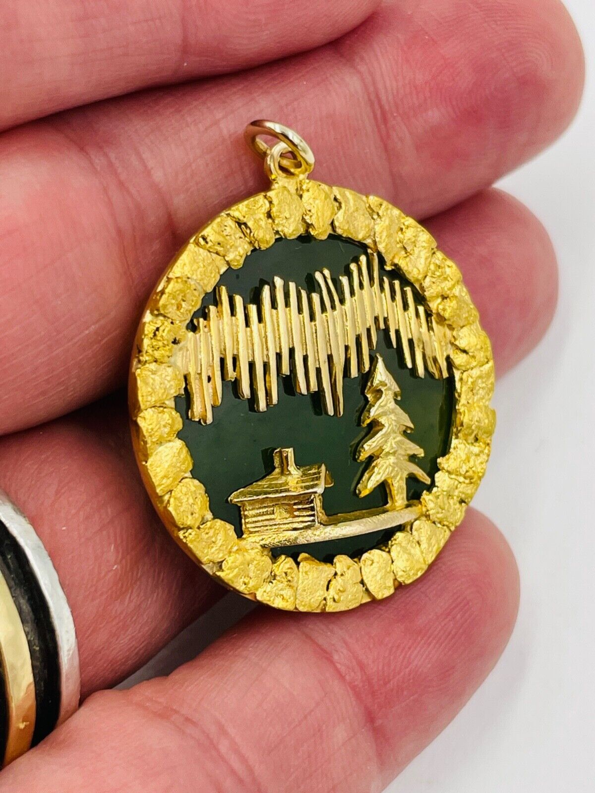 10k Yellow Gold Natural Jade Alaskan Gold Nugget Cabin Pendant Necklace