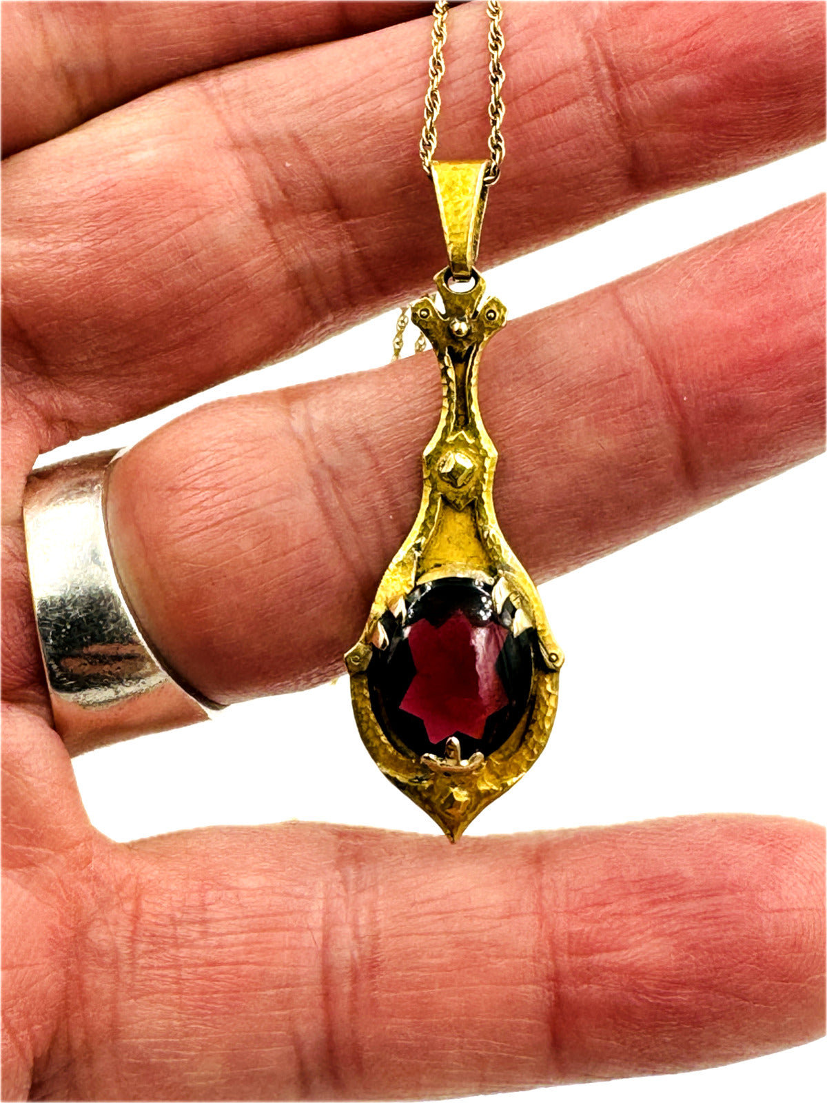 Victorian R.W. Edwards 14k yellow Gold Garnet Pendant Necklace