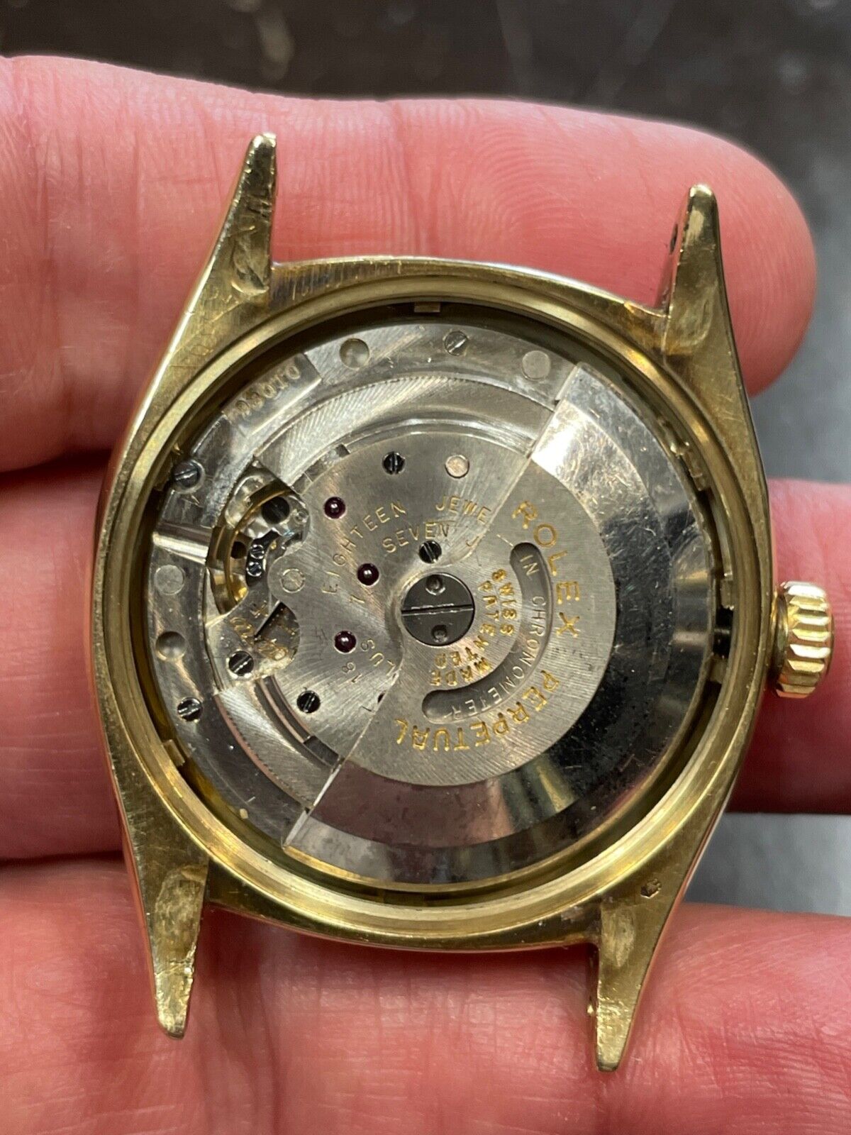 1950's Rolex Datejust Ovettone Big Bubbleback 6305 14k Gold 36mm Red Date
