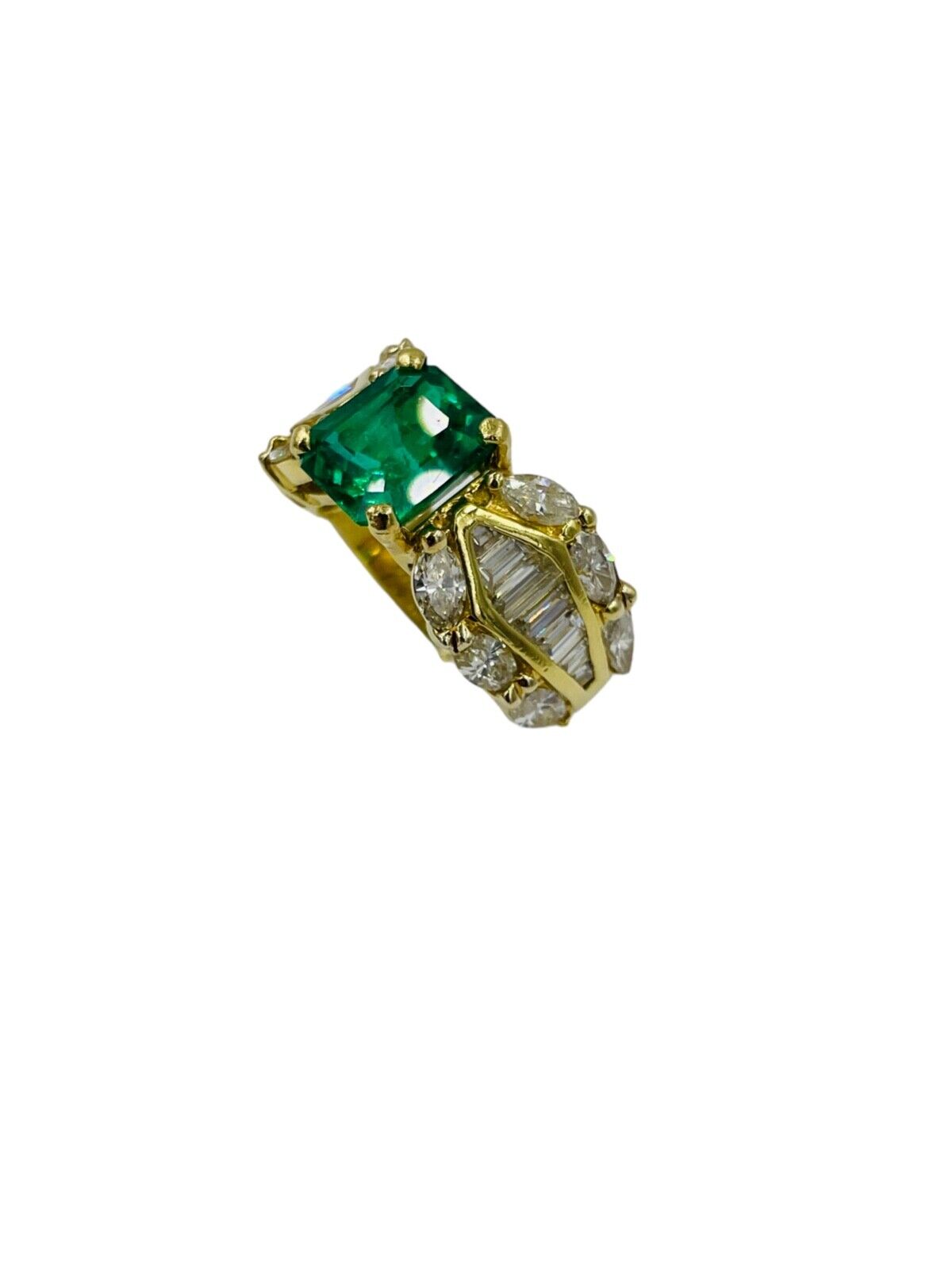 Estate 18k white gold GIA Colombian Emerald and diamond Cocktail ring