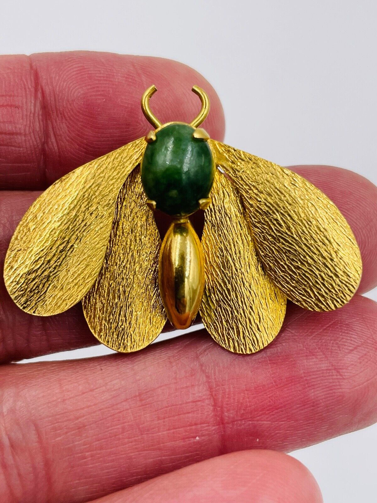 Vintage Carl Art 1/20 12k Gold Filled Connemara marble Bug Pin Brooch