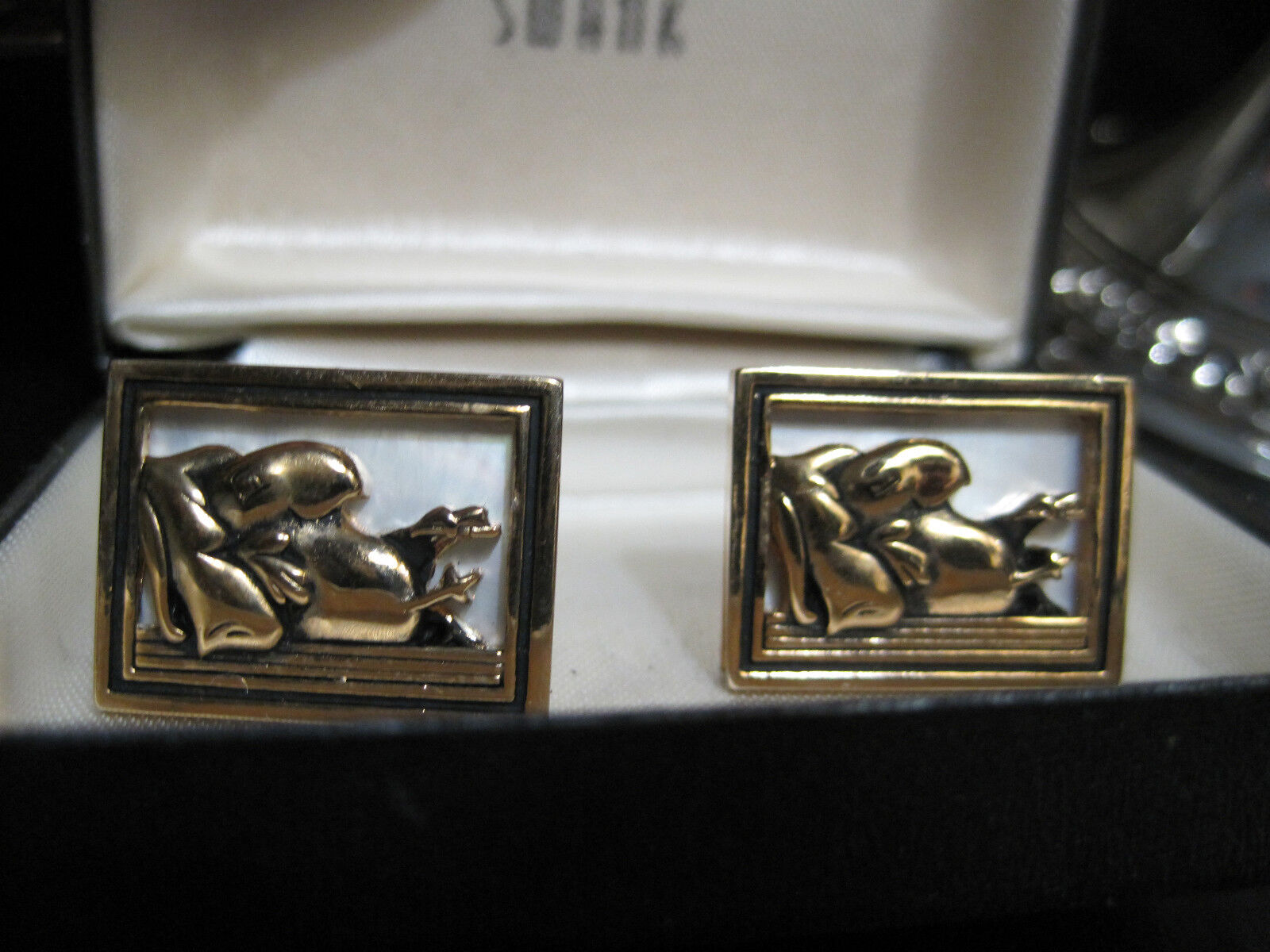 Vintage Swank Cufflinks Whimsical Toucan Mother of pearl Gold shadow box  Rare