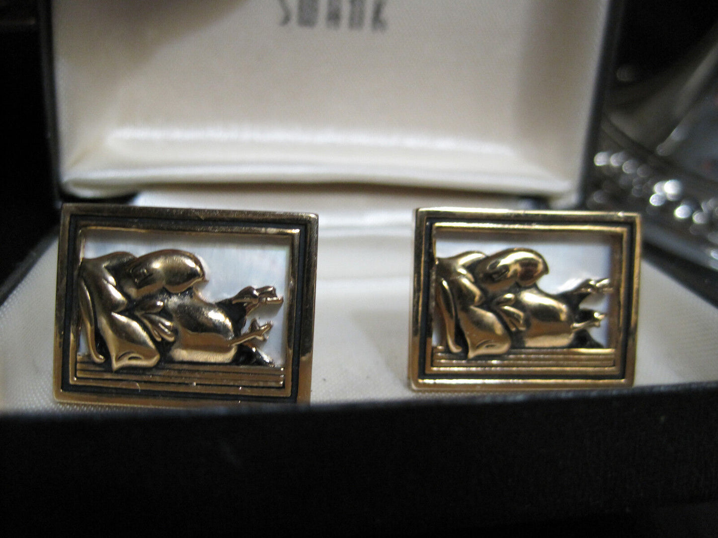 Vintage Swank Cufflinks Whimsical Toucan Mother of pearl Gold shadow box Rare